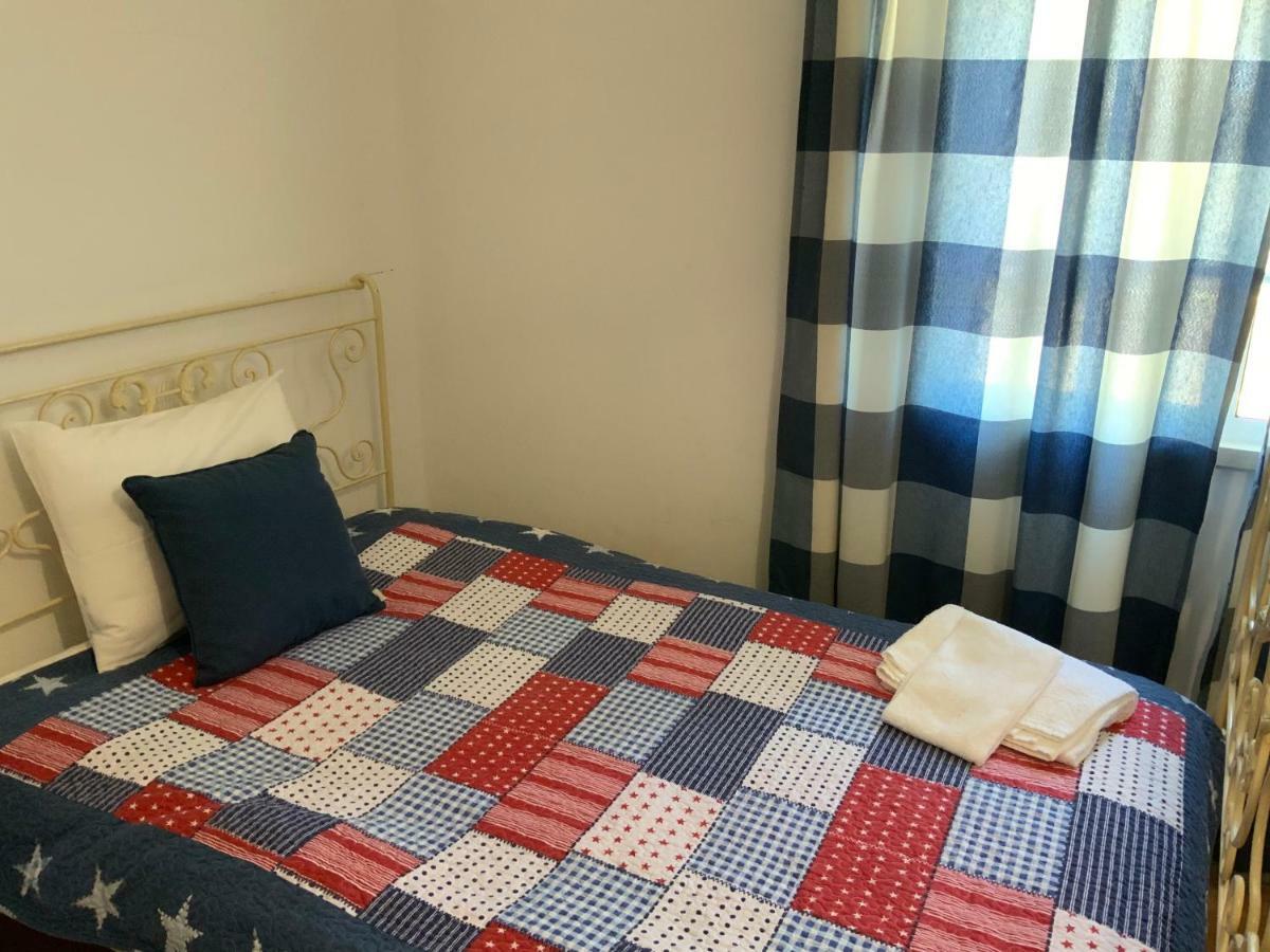 Guest House Alfarrobeiras Albufeira Eksteriør billede