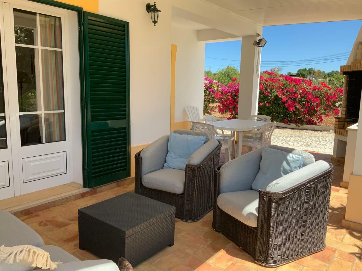 Guest House Alfarrobeiras Albufeira Eksteriør billede